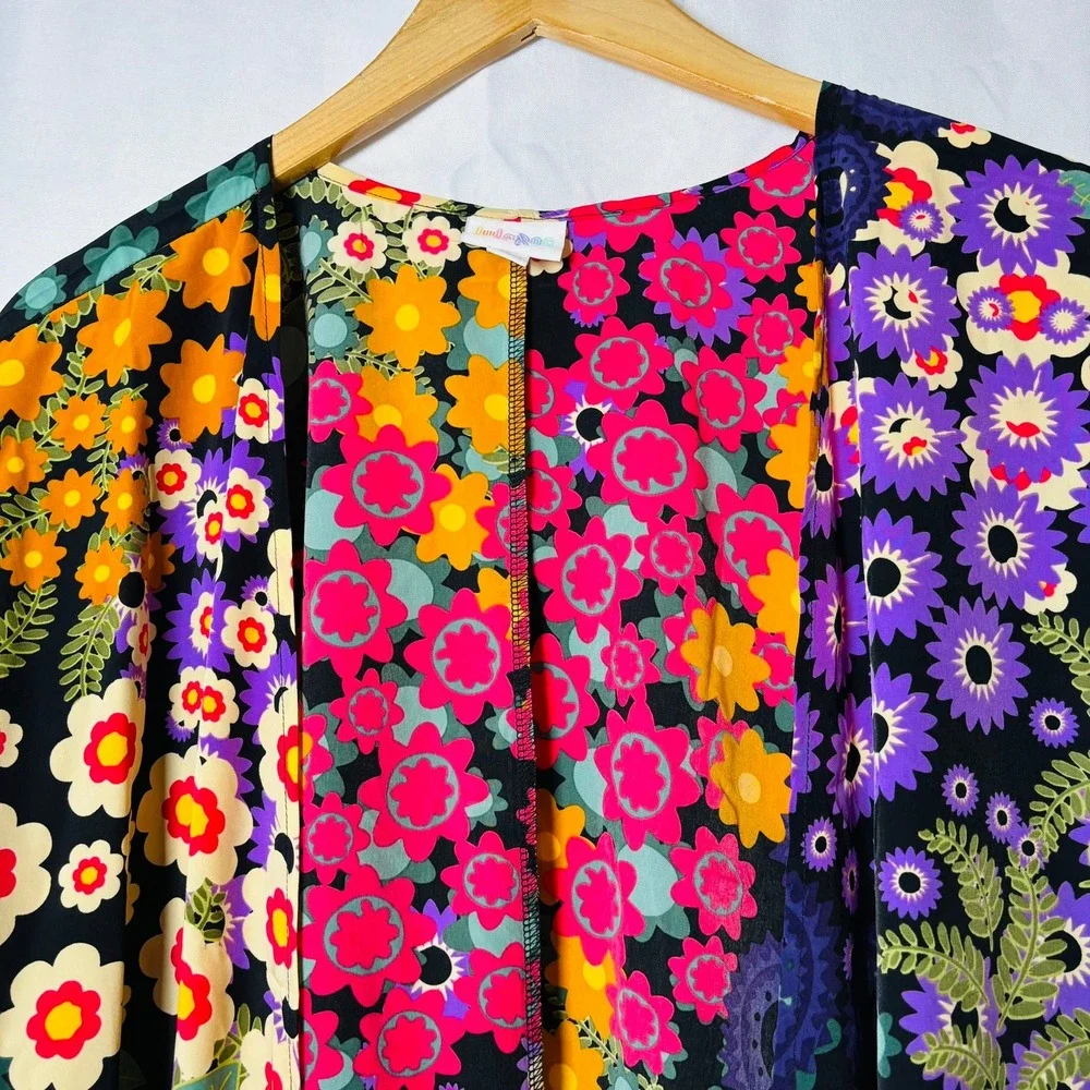 LuLaRoe Shirley Kimono Women L Multicolor Floral Patchwork Open Front Cardigan - Picture 4 of 5